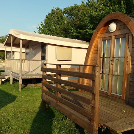 Camping Du Pontis Verteillac 外观 照片