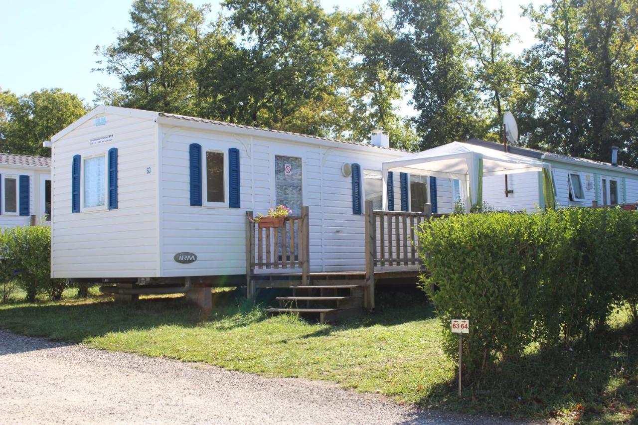 Camping Du Pontis Verteillac 外观 照片