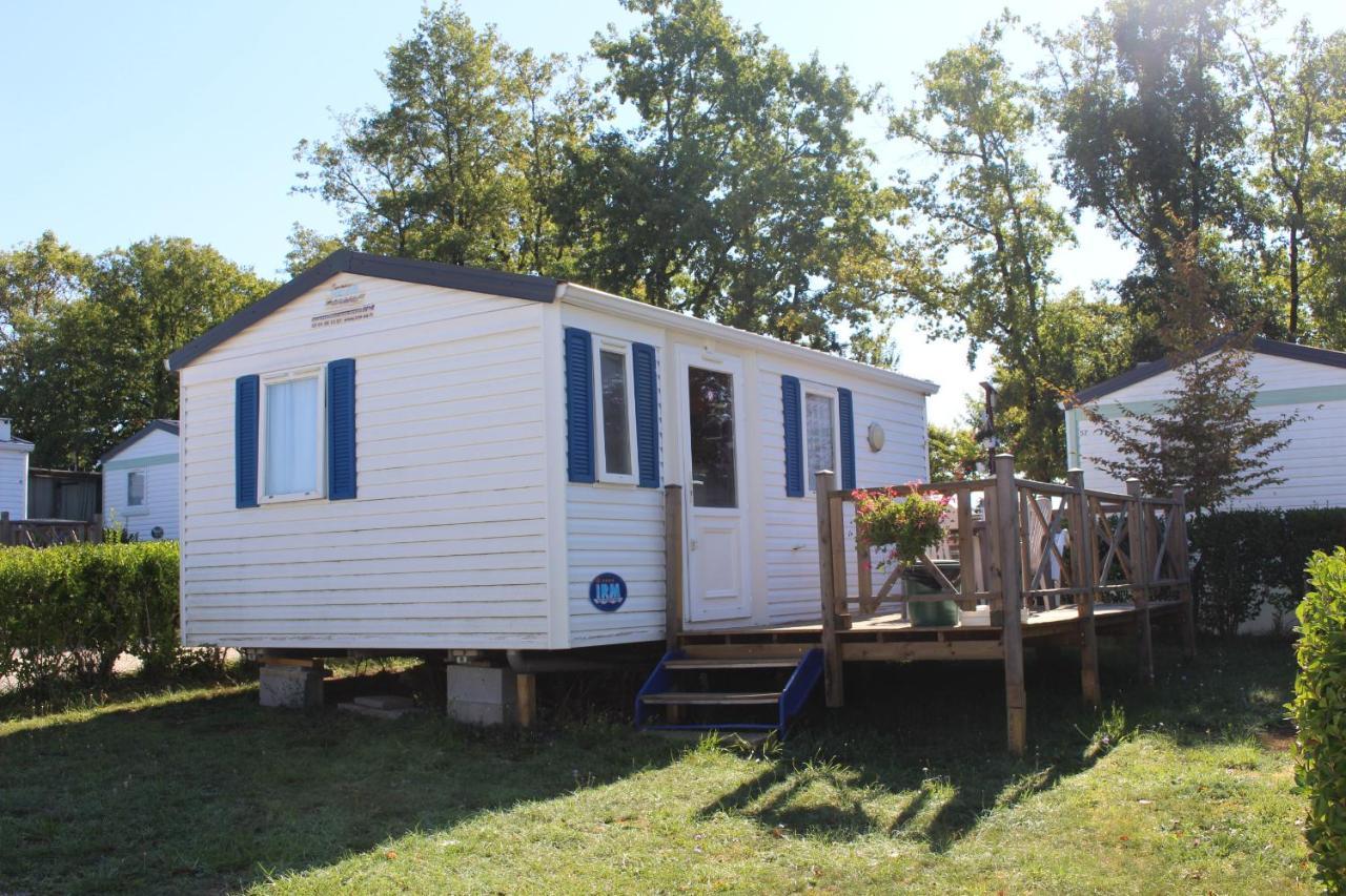 Camping Du Pontis Verteillac 外观 照片