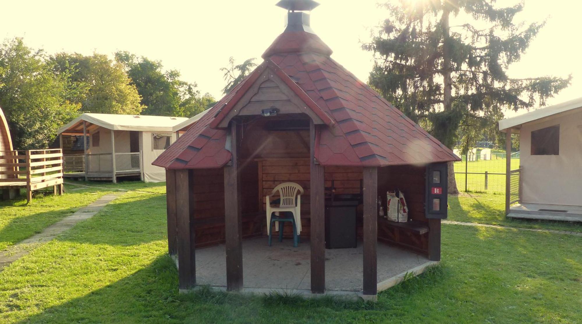 Camping Du Pontis Verteillac 外观 照片