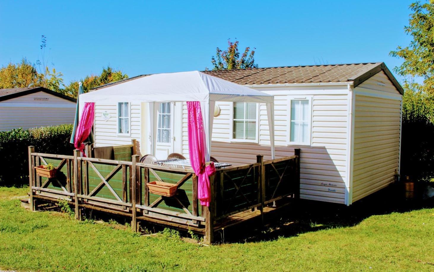 Camping Du Pontis Verteillac 外观 照片