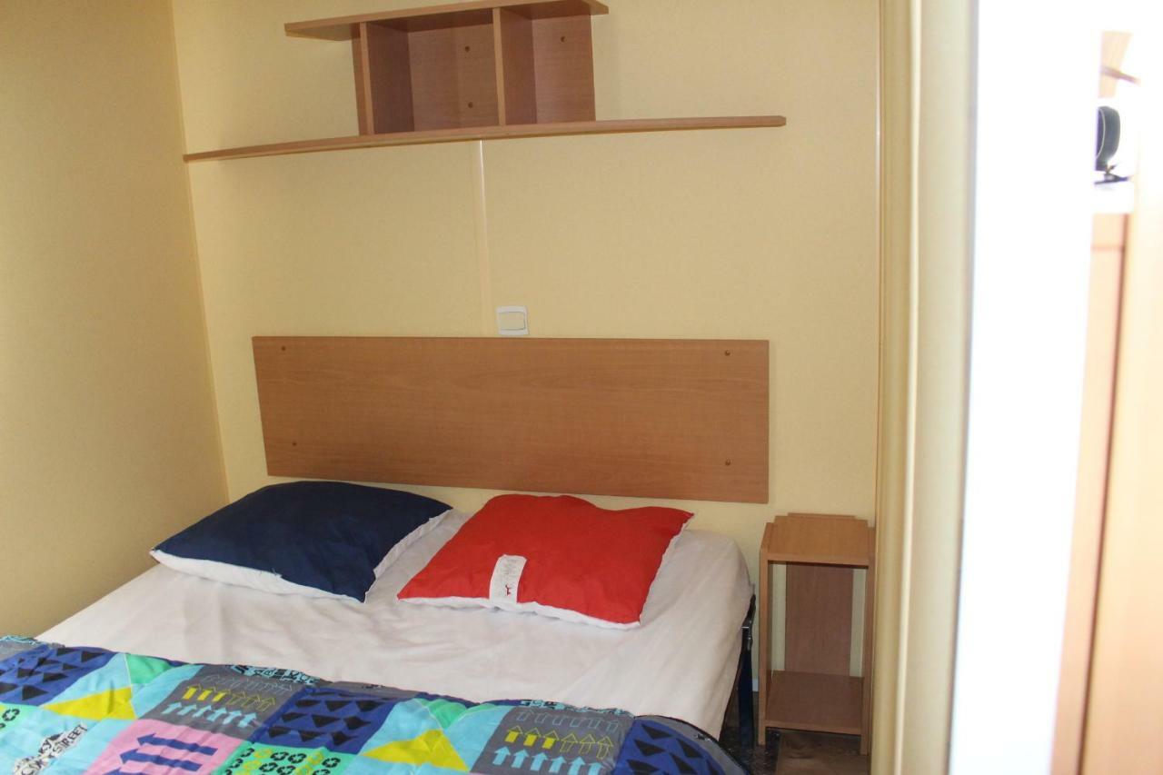 Camping Du Pontis Verteillac 外观 照片