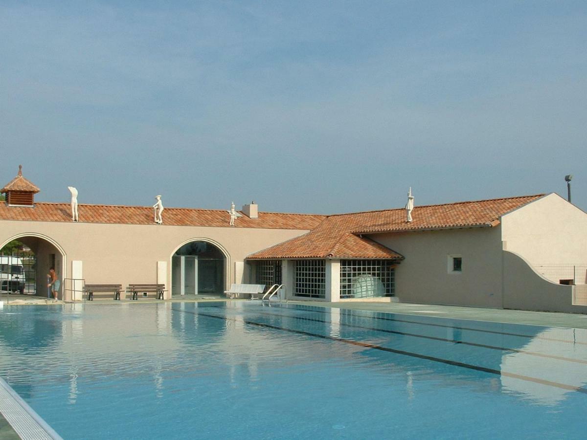 Camping Du Pontis Verteillac 外观 照片