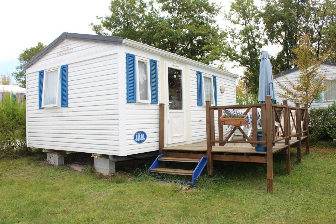 Camping Du Pontis Verteillac 外观 照片