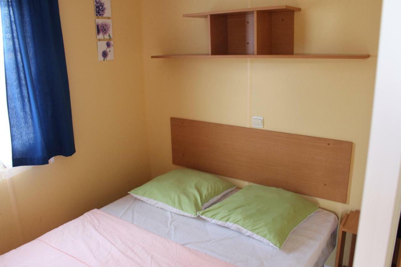 Camping Du Pontis Verteillac 外观 照片